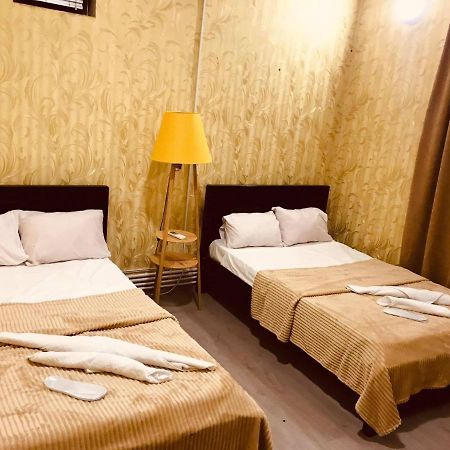 Rostus Hotel Tbilisi Luaran gambar