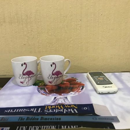 Rostus Hotel Tbilisi Luaran gambar