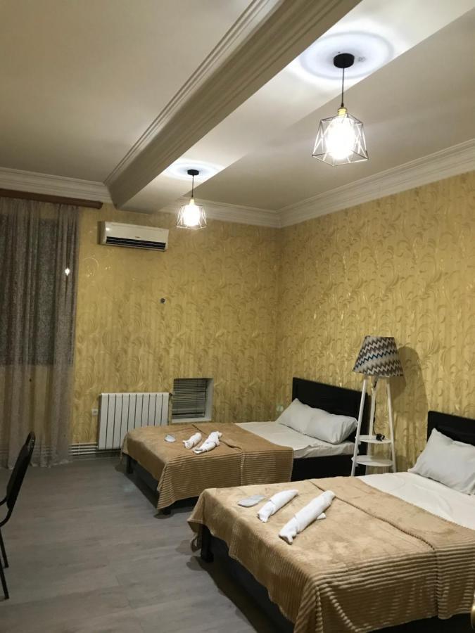 Rostus Hotel Tbilisi Luaran gambar