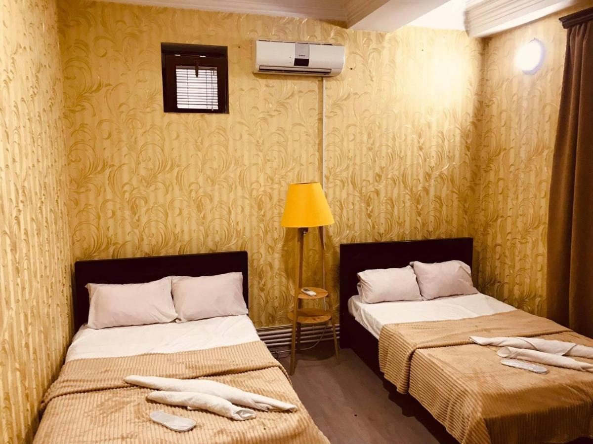 Rostus Hotel Tbilisi Luaran gambar