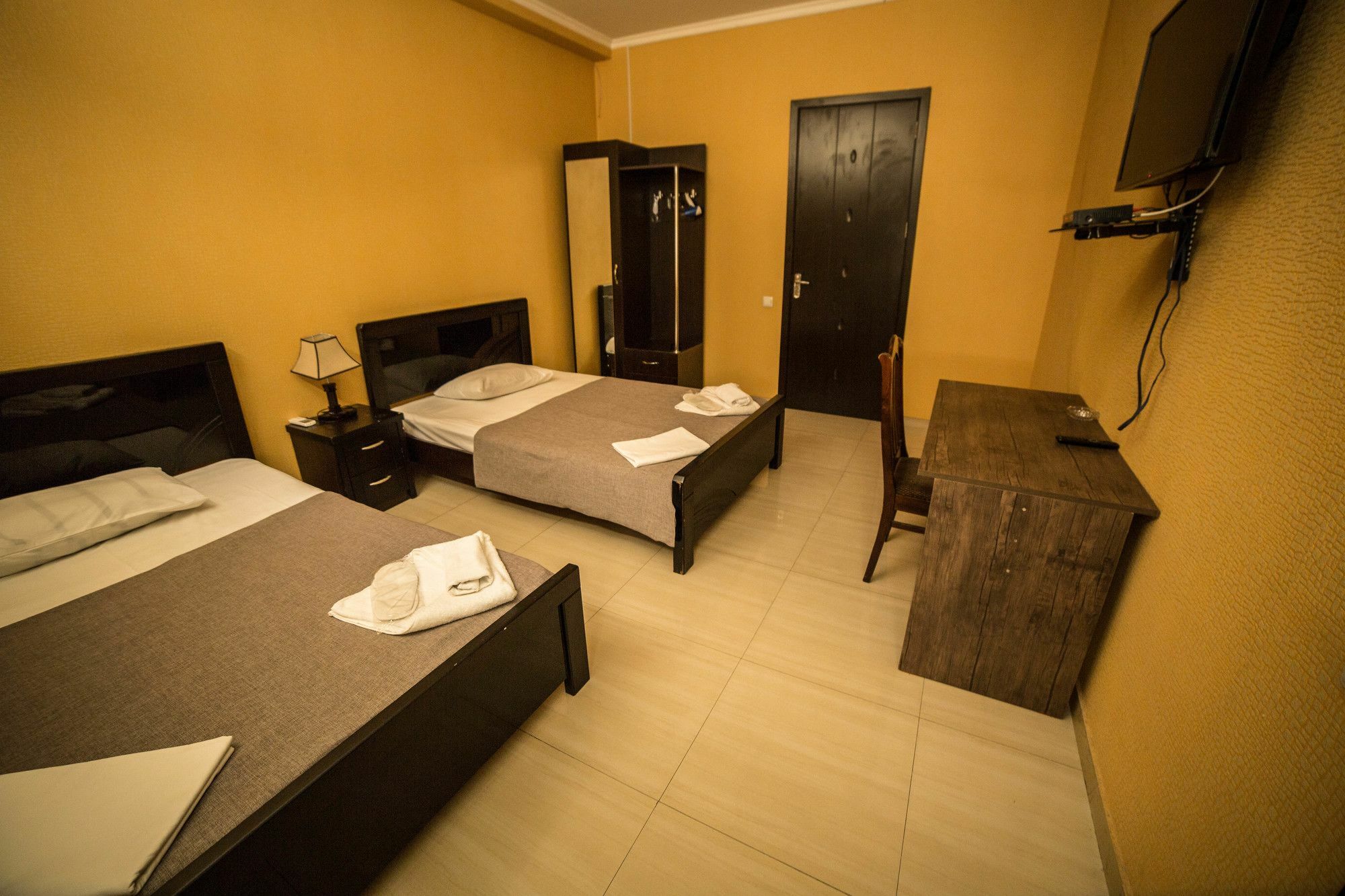 Rostus Hotel Tbilisi Luaran gambar